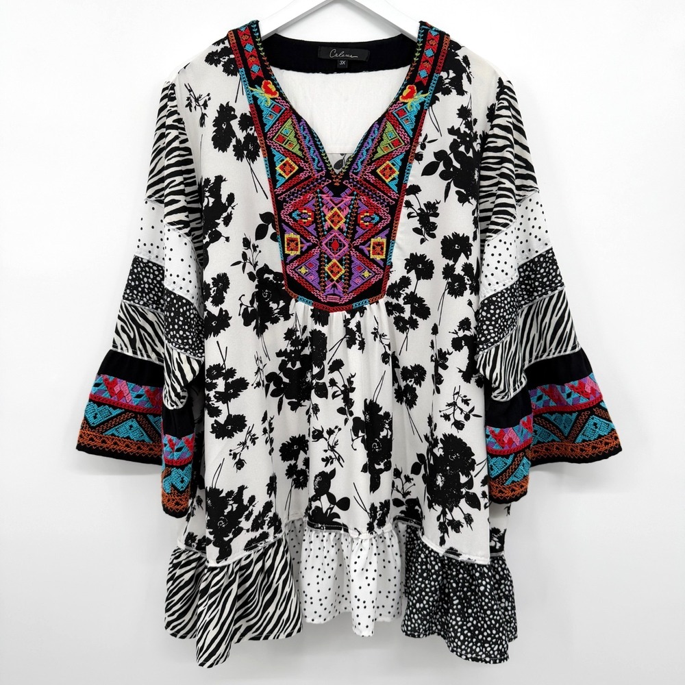 Calessa Tunic Top Shirt 3X Embroidered 3/4 Bell Sleeves Artsy Boho Mixed Print